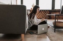 tips-design-website-untuk-meningkatkan-bisnis-anda-jasa-pembuatan-web-surabaya-jasa-pembuatan-web-jasa-pembuatan-website-jasa-pembuatan-website-surabaya - Web design surabaya