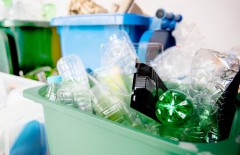 3-tips-mudah-untuk-mendaur-ulang-sampah-botol-plastik - Web design surabaya