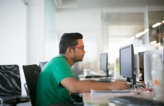 tingkatkan-citra-bisnis-anda-dengan-desain-website-yang-keren-jasa-pembuatan-web-surabaya-jasa-pembuatan-web-jasa-pembuatan-website-jasa-pembuatan-website-surabaya - Web design surabaya
