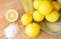 tips-memutihkan-gigi-pakai-lemon-garam-industri-caranya - Web design surabaya