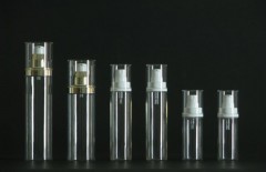 advantages-of-plastic-spray-bottles-in-cosmetic-products - Web design surabaya