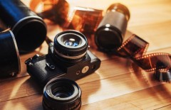 mengenal-fotografi-analog-yang-mulai-hype-kembali - Web design surabaya