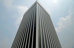 menampilkan-modern-arsitektural-dari-summitmas-sudirman-jakarta-oleh-chendra-cahyadi-and-mark-design-web-design-jakarta-surabaya - Web design surabaya