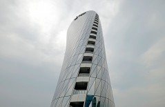 avian-tower-surabaya-architecture-photography - Web design surabaya