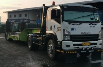 rent-heavy-duties-and-long-bed-trailers-are-safe-in-harindra - Web design surabaya