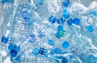mendaur-ulang-botol-plastik-langkah-menuju-industri-ramah-lingkungan-dan-efisien - Web design surabaya