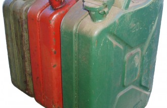 know-the-history-of-plastic-jerrycan-design - Web design surabaya
