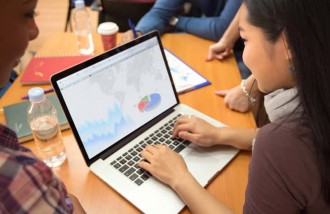 fitur-pada-website-sebagai-media-komunikasi-organisasi-jasa-pembuatan-web-surabaya-jasa-pembuatan-web-jasa-pembuatan-website-jasa-pembuatan-website-surabaya - Web design surabaya