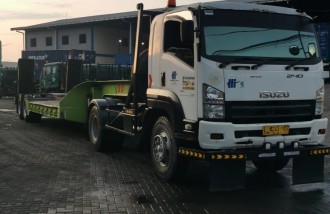 fleksibilitas-sewa-longbed-harindra-untuk-logistik-dan-transportasi-barang - Web design surabaya