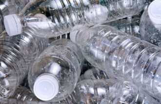 dinamika-e-commerce-meningkatkan-penjualan-botol-plastik-secara-online - Web design surabaya