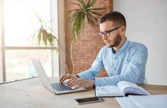strategi-sukses-mark-design-dalam-pembuatan-website-perusahaan-di-jakarta-dan-surabaya - Web design surabaya