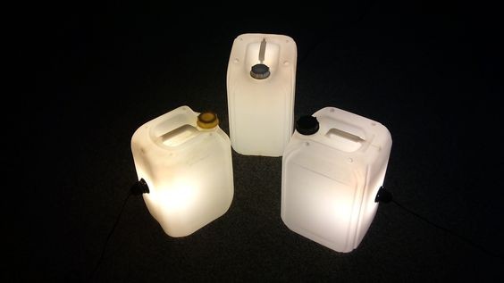 bikin-lampu-tidur-dari-jerigen-bekas