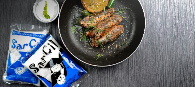 memiliki-nilai-yodium-dan-gizi-tinggi-pabrik-garam-sumatraco-hadir-dengan-aneka-varian-kemasan-rumah-tangga