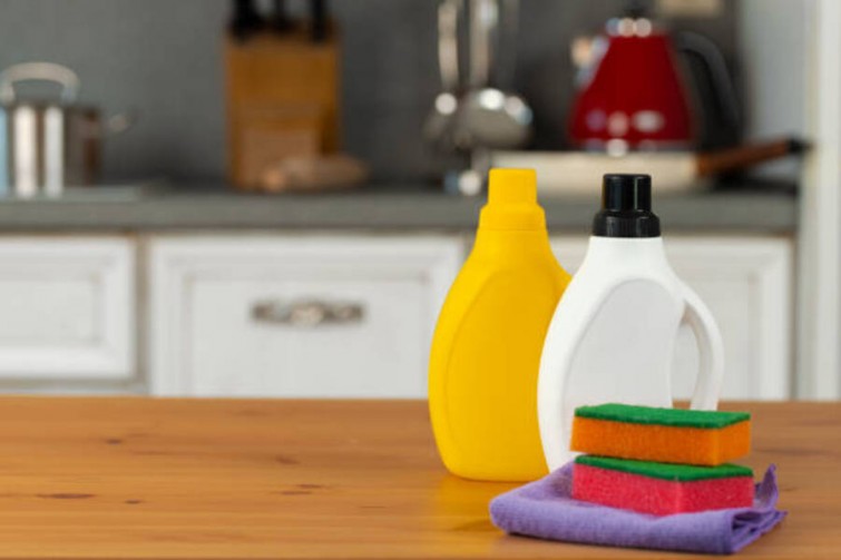 best-tips-for-storing-items-in-plastic-jerry-cans