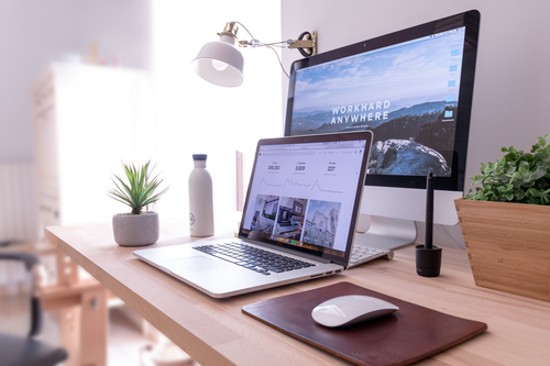 pentingnya-memaksimalkan-website-untuk-memuali-bisnis-anda-jasa-pembuatan-web-surabaya-jasa-pembuatan-web-jasa-pembuatan-website-jasa-pembuatan-website-surabaya