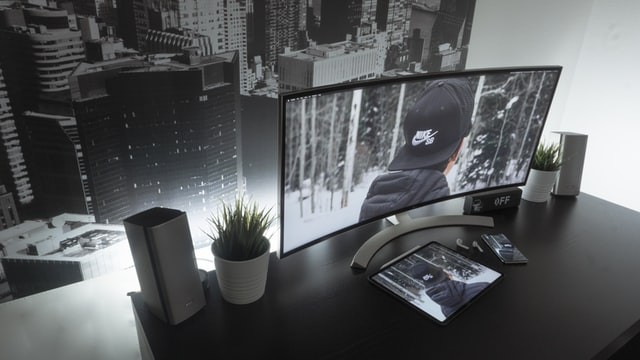 desain-website-menarik-dapat-menaikkan-citra-brand-anda-jasa-pembuatan-web-surabaya-jasa-pembuatan-web-jasa-pembuatan-website-jasa-pembuatan-website-surabaya