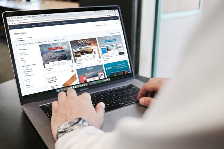 pentingnya-desain-web-yang-baik-untuk-bisnis-anda
