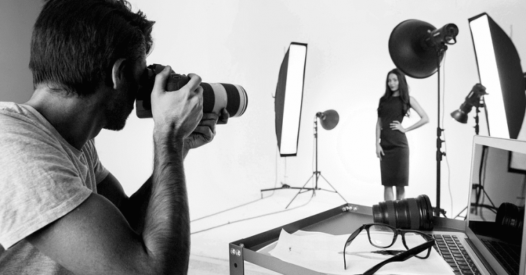 keuntungan-menggunakan-jasa-studio-foto