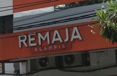 toko-remaja-surabaya-3d-letter-box-acrylic-with-led - Web design surabaya