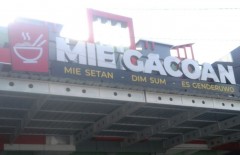 mie-gacoan-blitar-3d-letter-timbul-acrylic-with-led - Web design surabaya