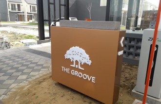 the-groove-acp-gate-cluster-signage-with-acrylic-lettering-and-led - Web design surabaya