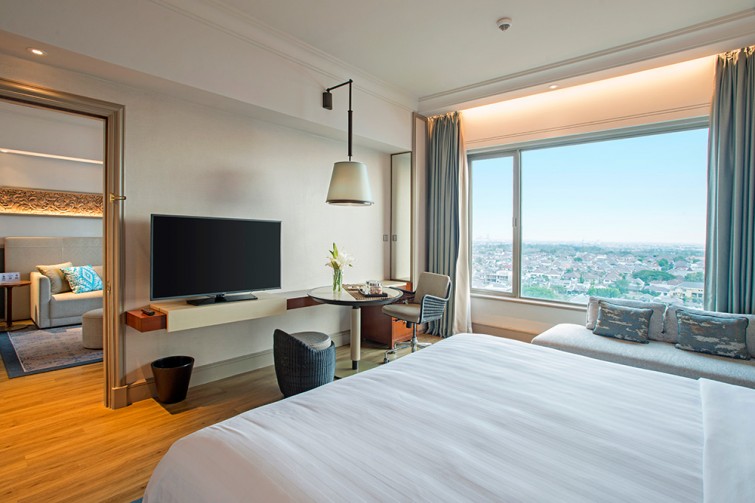 shangri-la-hotel-surabaya-jakarta-room-interior-photography