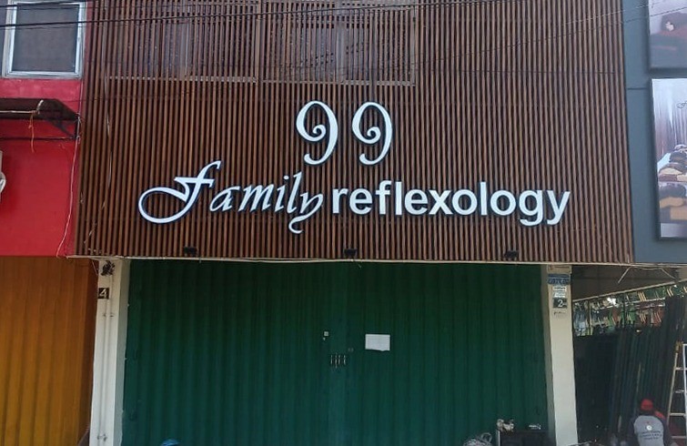 reklame-akrilik-with-led-module-for-99-reflexology