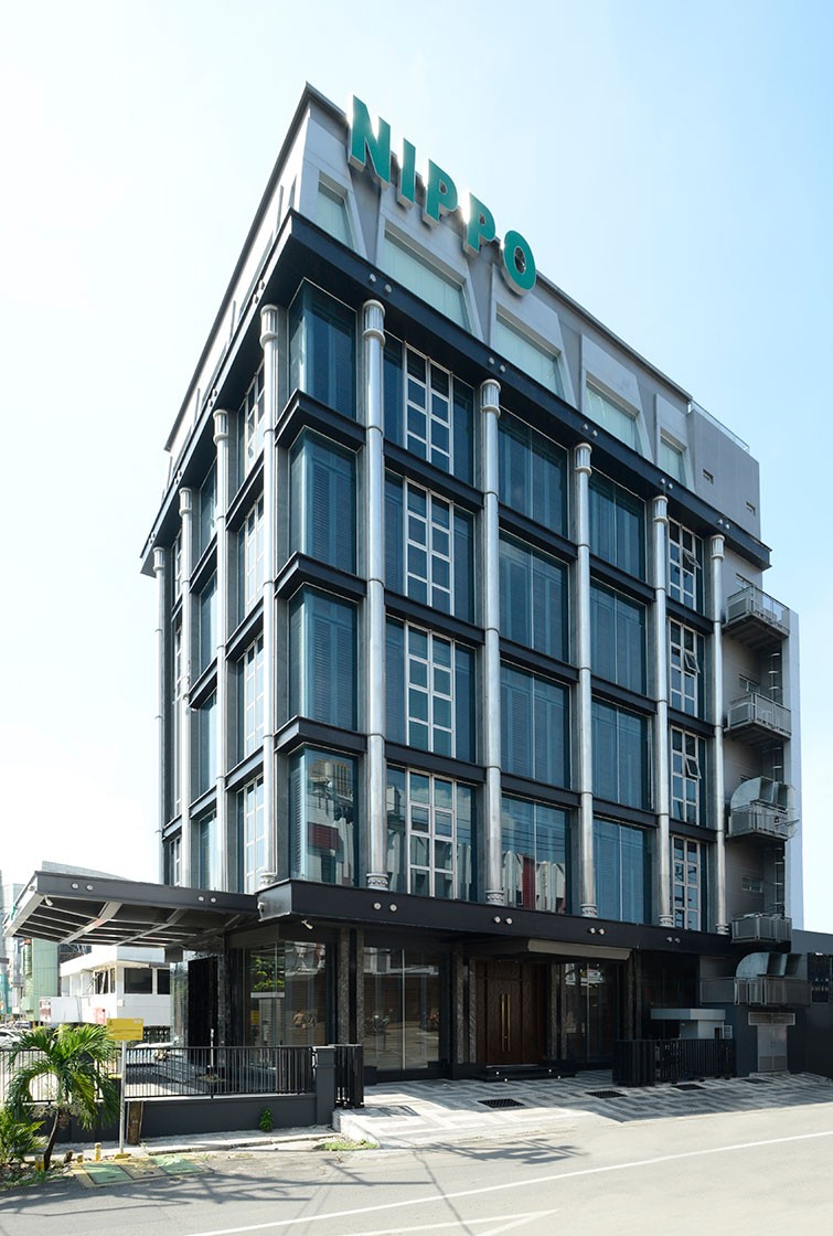 nippo-showroom-surabaya