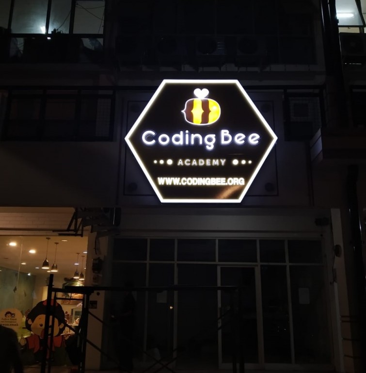 coding-bee-surabaya-3d-letter-acrylic-neonbox-led