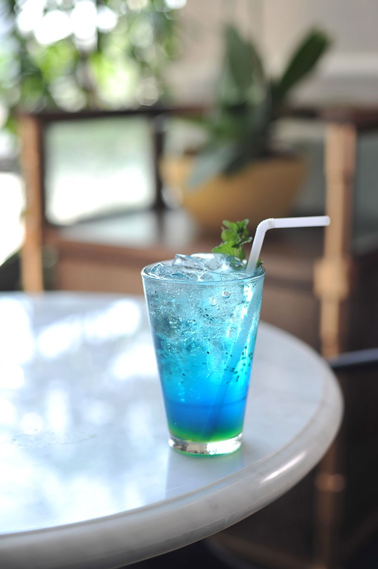 madame-brew-at-brava-suites-surabaya-food-photography-surabaya